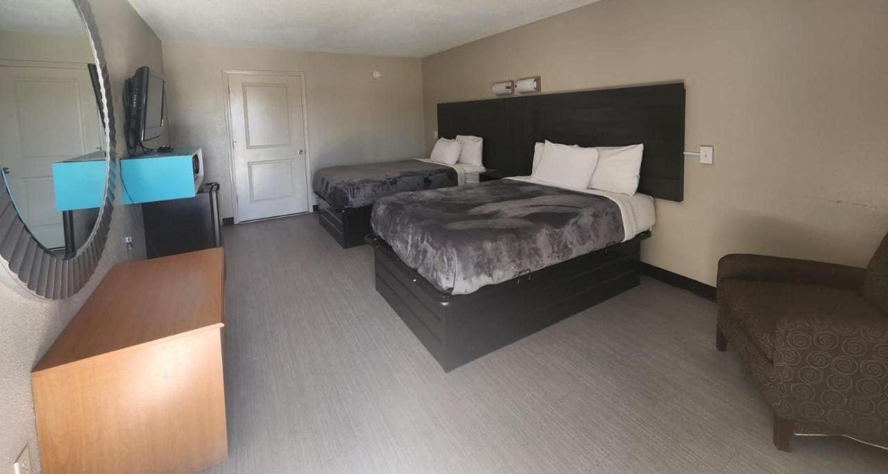 Executive Inn Ferry Pass Εξωτερικό φωτογραφία