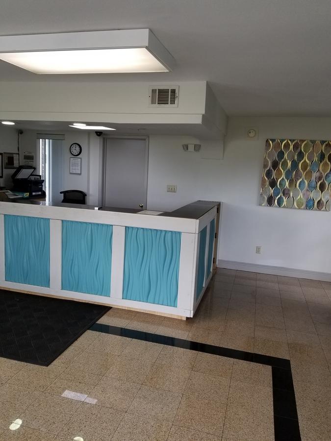 Executive Inn Ferry Pass Εξωτερικό φωτογραφία