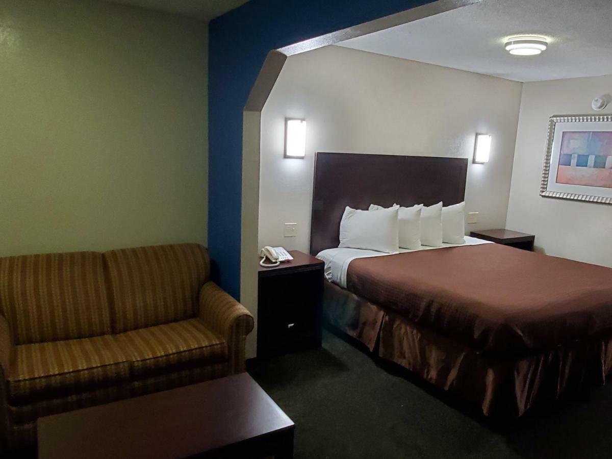 Executive Inn Ferry Pass Εξωτερικό φωτογραφία
